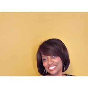 Meet your Posher, Yvette